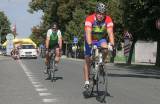 IMG_9802: Dvojnásobný mistr světa Miloš Fišera odstartoval ve Vrdech cyklistické závody 