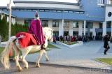 20211109172027_IMG_9240: Foto: Za dětmi z mateřské školy Pohádka dorazil Martin na bílém koni!