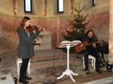20211211234400_35: Adventní koncert "Včely Čáslavské" v kostelíku sv. Bonifáce v Lochách