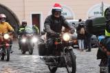20211224163338_IMG_5512: Foto, video: Motorkáři si na kolínském Karlově náměstí popřáli krásné Vánoce!