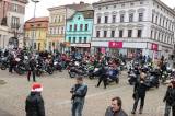 20211224163425_IMG_5612: Foto, video: Motorkáři si na kolínském Karlově náměstí popřáli krásné Vánoce!