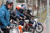 20220101211348_IMG_7740: Foto: Motorkáři z Freedom Čáslav vyrazili do roku 2022 na jedné stopě