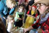 20220326192257_IMG_1800: Foto: Děti si zatančily na karnevalu v paběnické sokolovně