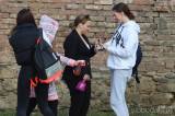 20220429102652_IMG_8707: Foto, video: Maturantům v Čáslavi zazvonilo v pátek naposledy, nyní je čeká důležitá zkouška