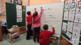 20220502172953_masarycka104: Dovednosti, které si v lavicích „nevysedí“ - děti z Kutnohorska se učí překonávat překážky a spolupracovat