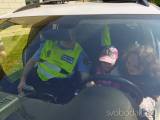 20220504175615_policie029: Kutnohorští policisté se s dětmi sešli na dopravním hřišti