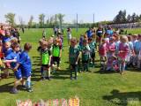 20220508222552_IMG_20220508_114953: Foto: Na hřišti Slavoje Vrdy se v neděli uskutečnil fotbalový turnaj minipřípravek!
