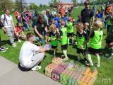 20220508222602_IMG_20220508_115219: Foto: Na hřišti Slavoje Vrdy se v neděli uskutečnil fotbalový turnaj minipřípravek!