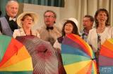 20220521000232_IMG_9089: Foto: Paběničtí ochotníci sklidili za premiéru komedie „Babička v trenkách“ bouřlivý potlesk!