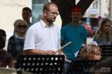 20220523213508_IMG_2026: Foto: Vystoupením bubeníků na Palackého náměstí začal festival ZUŠ Open 2022 v Kutné Hoře