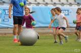 20220524140529_IMG_5580: Foto: Dvě stovky dětí z MŠ v Čáslavi si užily sportovní dopoledne na stadionu Pod Hrádkem