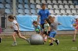 20220524140530_IMG_5581: Foto: Dvě stovky dětí z MŠ v Čáslavi si užily sportovní dopoledne na stadionu Pod Hrádkem