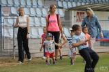 20220524140725_IMG_5681: Foto: Dvě stovky dětí z MŠ v Čáslavi si užily sportovní dopoledne na stadionu Pod Hrádkem