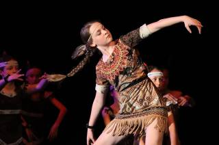 Foto: Tečku za školním rokem v Art Dance academy udělal „Taneční koncert“ v Tylově divadle