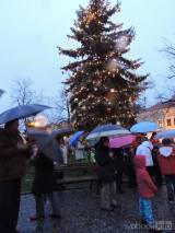DSCN7495: Foto, video: V Čáslavi se od neděle těší z rozsvícené adventní výzdoby