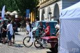 20220618223855_veterani_kolin121: Foto: Historická auta a motocykly se opět blýskala na Karlově náměstí v Kolíně!
