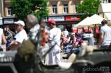 20220618223908_veterani_kolin132: Foto: Historická auta a motocykly se opět blýskala na Karlově náměstí v Kolíně!