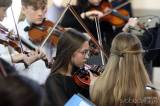 20220621223558_IMG_1366: Foto: Školní rok uzavřely orchestry ZUŠ Kutná Hora koncertem v kostele Matky Boží