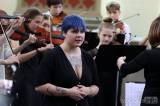 20220621223629_IMG_1460: Foto: Školní rok uzavřely orchestry ZUŠ Kutná Hora koncertem v kostele Matky Boží