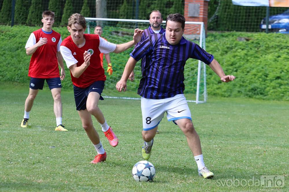 Foto: Sedmnáctý ročník UCHD Cupu opanovali fotbalisté Sokola Paběnice!