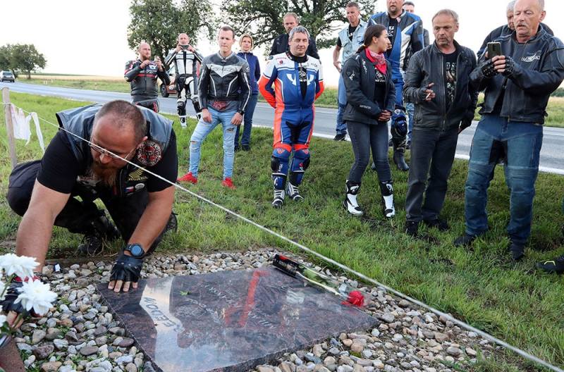 Foto: Motorkáři z Freedom Čáslav ani letos nezapomněli na kamaráda Milana Polanského