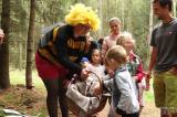 20220820185518_IMG_5211: Foto: Hladový Otesánek v paběnickém lese loudil po dětech svačiny!