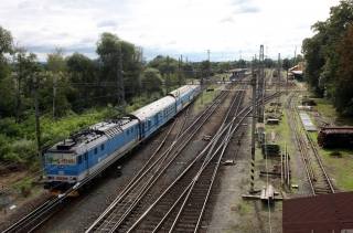 Končí omezení vlaků spojená s pracemi v úseku Kolín – Velim