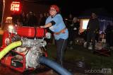 20220925163636_IMG_7300: Foto: Noční hasičskou soutěž ve Vrdech vyhráli domácí muži a ženy ze Zruče!