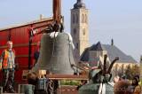 20221007120014_IMG_9583: Kutnohorské zvony Ludvík a Michal se vrátily do zvonice Jezuitské koleje