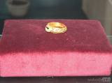 P1320107: Záhadný tzv. „Čáslavský langobardský prsten z Hrádku“ byl objeven před 130 lety