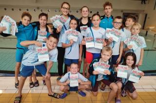 Kutnohorští plavci v domácím bazénu ukořistili 36 diplomů!