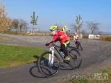 20221107202327_TB03: Závodníci Talent Bike Cycling teamu si vyzkoušeli novou dráhu pump track v Čáslavi