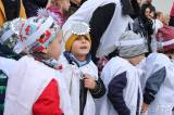 20221110162455_IMG_2927: Foto: Za dětmi z mateřské školy Pohádka také letos dorazil Martin na bílém koni!