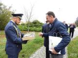 20221113010423_DSCN2413: Lavičku generála Františka Moravce slavnostně předali na čáslavském letišti