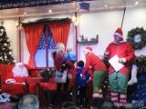 20221124220822_DSCN3080: Santa Claus přijel do Čáslavi vánočním kamionem