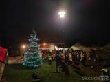 20221127130547_zehuby_vanoce188: Foto, video: Rozsvícení vánočního stromečku v Zehubech, aneb… už je tu zas, vánoční čas!