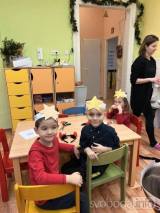20221205204342_IMG_0551: Foto: Za dětmi v MŠ Sedlec dorazili čerti i s pohádkou s poučením!