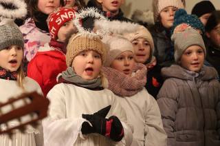 Foto: Žáci ZŠ Suchdol vystoupili v kostele sv. Markéty v „Adventním koncertu“