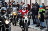 20221224151748_IMG_2967: Foto, video: Skvělé počasí vylákalo na Štědrý den do Kolína rekordní počet motorkářů!