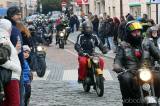 20221224151828_IMG_3069: Foto, video: Skvělé počasí vylákalo na Štědrý den do Kolína rekordní počet motorkářů!