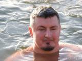 20221224153855_DSCN3799: „Nás Putin nedostane!“ křičeli čáslavští otužilci na rybníku Homolka