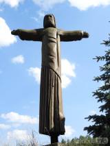 20221229231119_30: Socha Ježíše nad Neveklovem je inspirována Kristem Spasitelem nad Rio de Janeirem