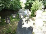 20230129203900_DSCN0300: Den holocaustu si připomeňme na židovském hřbitově v Neveklově