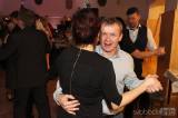 20230204005544_IMG_9230: Foto: Dobrovolní hasiči z Močovic vytáhli v pátek taneční střevíce a vyrazili na ples!