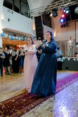 20230223234615__DSC4538: Foto: Maturanti ze Střední školy obchodní Kolín tančili ve Starých Lázních!