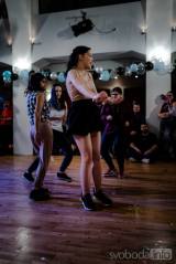 20230223234912__DSC5275: Foto: Maturanti ze Střední školy obchodní Kolín tančili ve Starých Lázních!