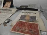 20230227201935_14: Dokumenty z radniční kopule vystavili při „Dnu otevřené radnice“ v Čáslavi