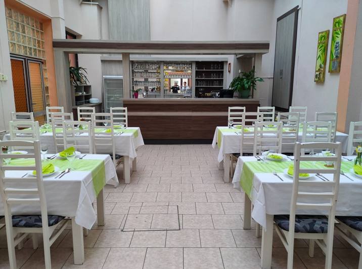 Opravenou školní restauraci ATRIUM v Čáslavi znovu otevřou v úterý!