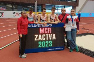 Mistrovství České republiky žactva v hale přineslo Čáslavi bronzovou medaili