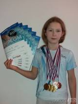 20230320152016_plavani675: Sofie Navrátilová - Kutnohorským plavcům v Jablonci nad Nisou cinkaly medaile!